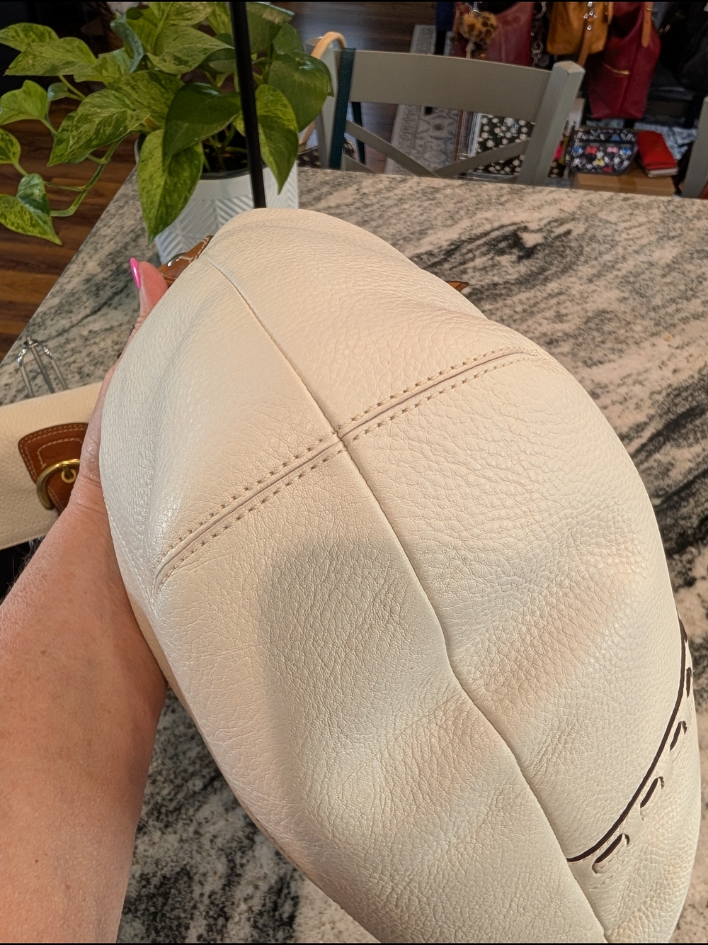 Coach Soho White Pebbled Leather w/Brown Leather Buckle Strap w/Matching Wallet - Picture 5 of 14